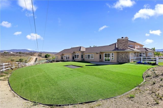 $1,800,000 | 39444 Calle Portillo, Temecula, CA 92592