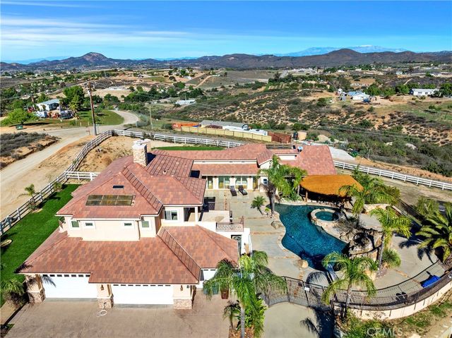 $1,800,000 | 39444 Calle Portillo, Temecula, CA 92592