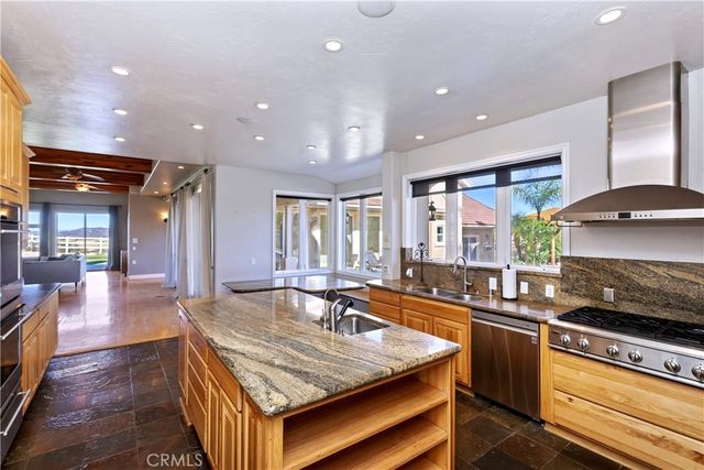 $1,800,000 | 39444 Calle Portillo, Temecula, CA 92592