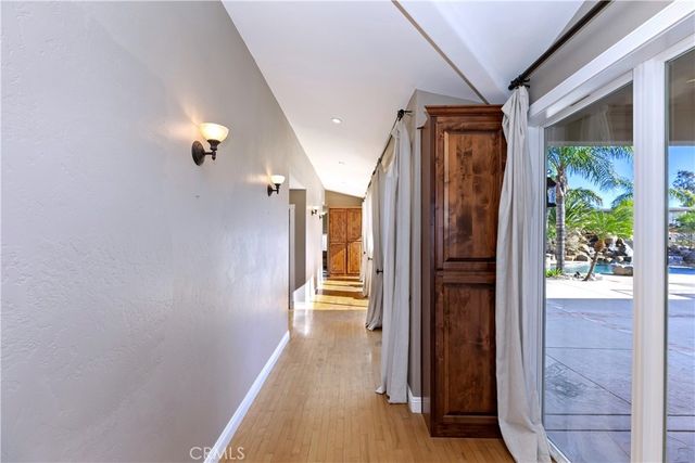 $1,800,000 | 39444 Calle Portillo, Temecula, CA 92592