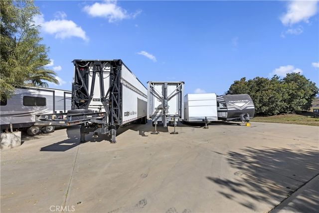 $1,800,000 | 39444 Calle Portillo, Temecula, CA 92592