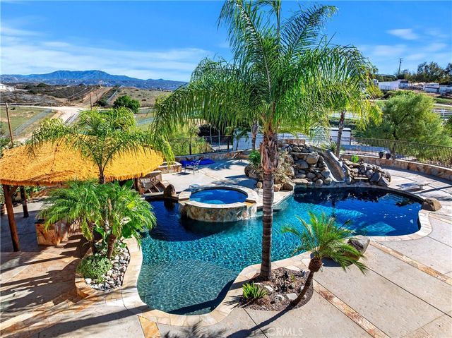 $1,800,000 | 39444 Calle Portillo, Temecula, CA 92592
