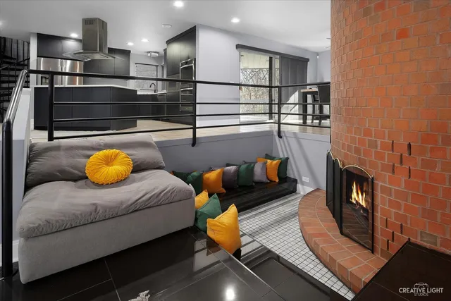 $1,200,000 | 4 Eden Lane, Joliet, IL 60431