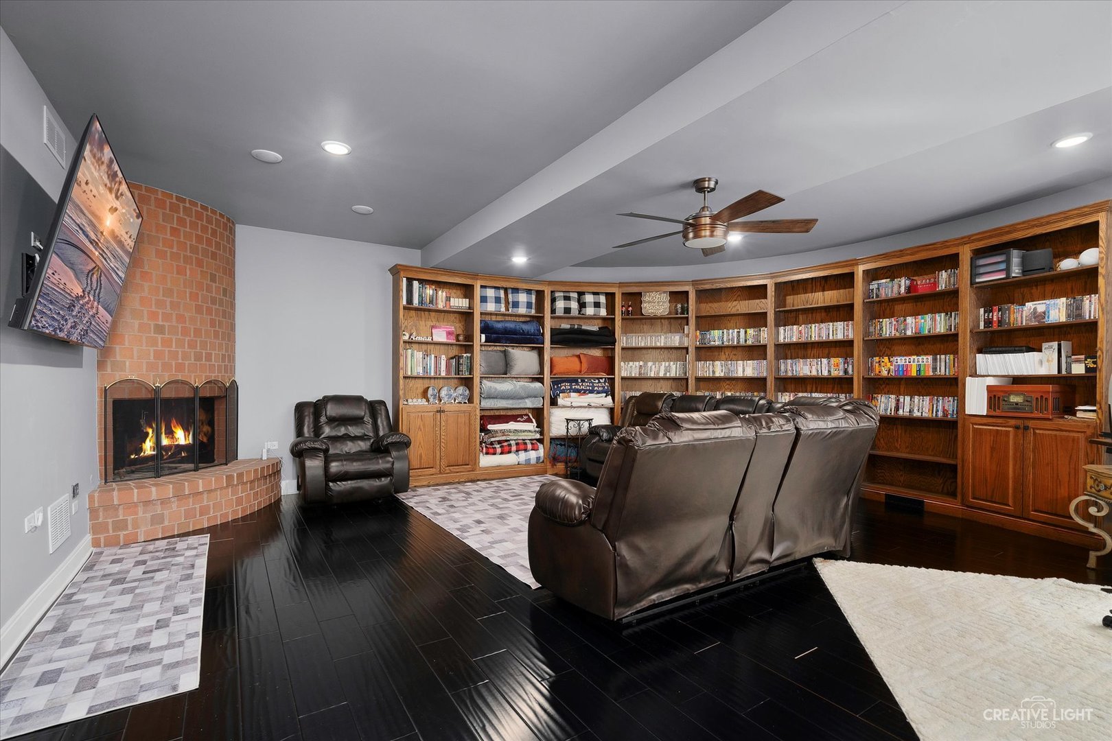 4 Eden Lane Joliet, IL 60431 - Photo 21 of 51 a living room with furniture and a floor to ceiling window