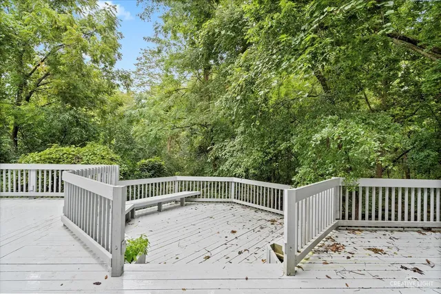 $1,200,000 | 4 Eden Lane, Joliet, IL 60431