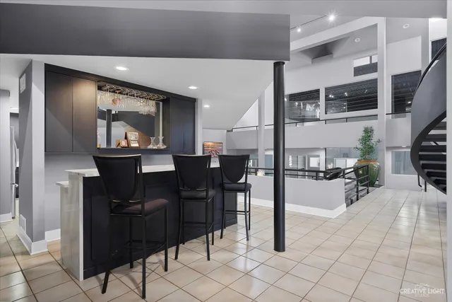 $1,200,000 | 4 Eden Lane, Joliet, IL 60431