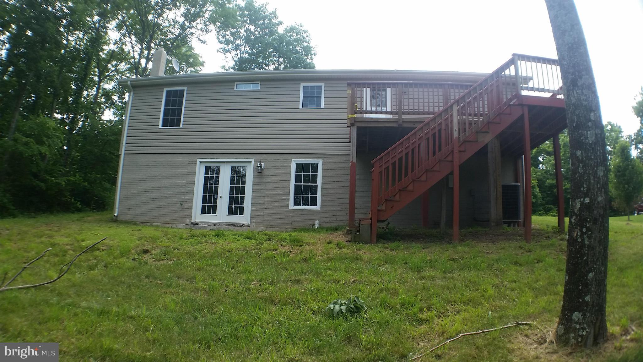 535 Joans Quadrangle Road Front Royal, VA 22630 - Photo 2 of 20 Exterior (Rear)