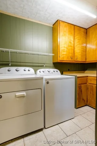 $194,900 | 2376 North Eunice Drive, Salem, IN 47167