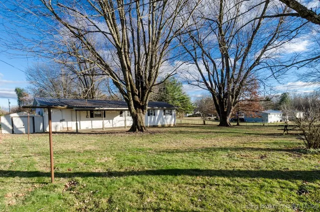 $194,900 | 2376 North Eunice Drive, Salem, IN 47167