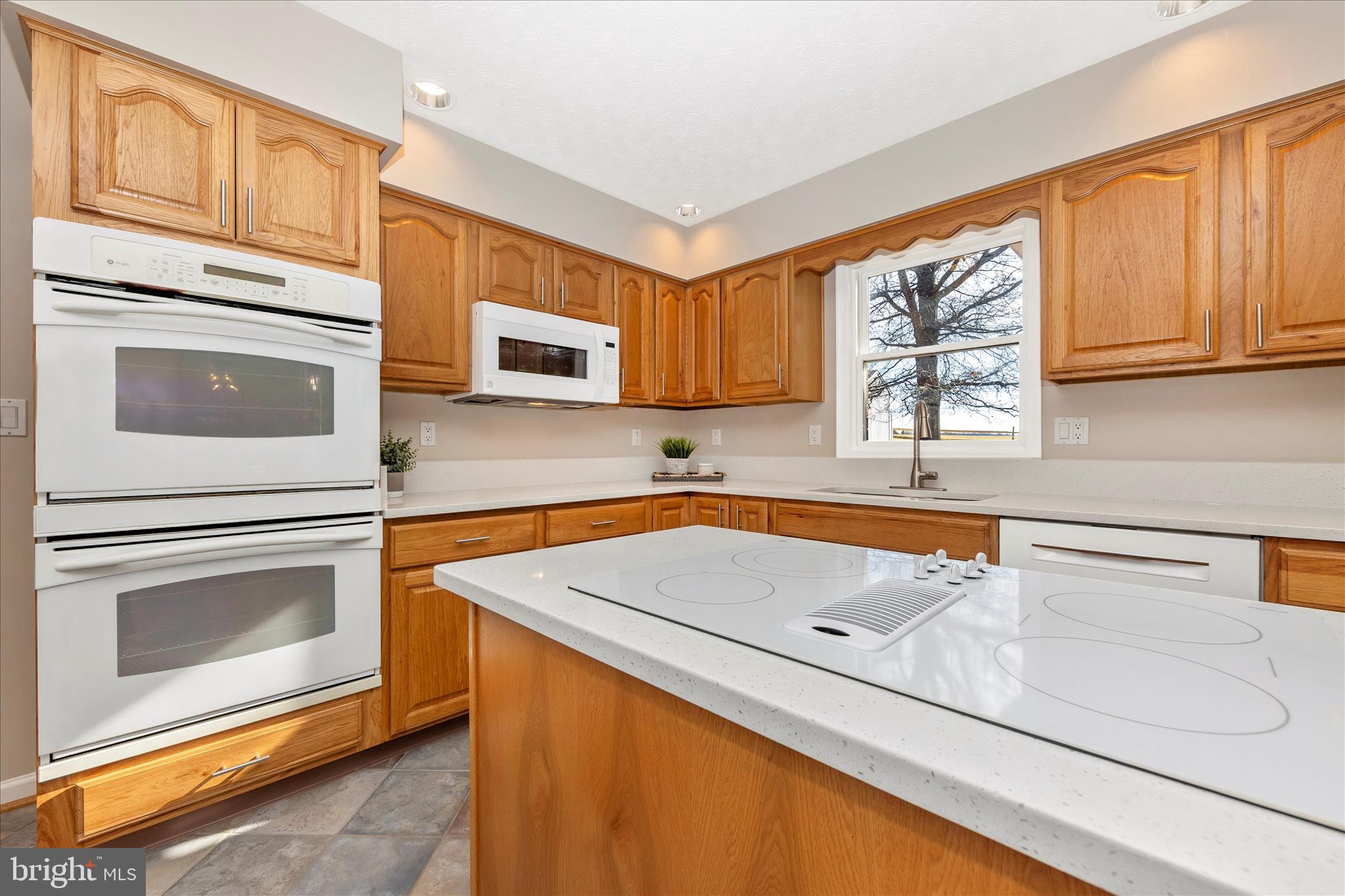 14695 Oak Orchard Road New Windsor, MD 21776 - Photo 14 of 57 Kitchen