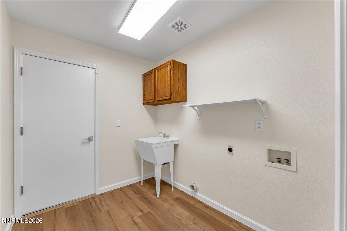 1870 Tess Way Reno, NV 89511 - Photo 25 of 39 27-1870 Tess Way Reno NV 89511 (27 of 55