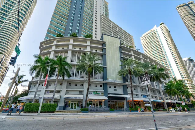 $3,000 | 1250 South Miami Avenue, Unit 2409, Miami, FL 33130