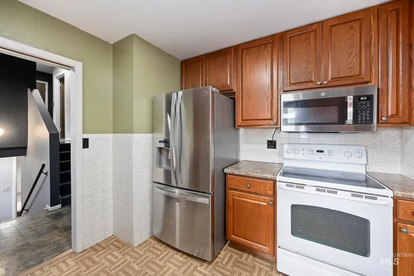 $319,900 | 320 East 23rd Drive, Burley, ID 83318