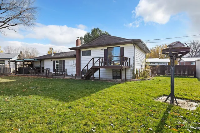 $324,900 | 320 East 23rd Drive, Burley, ID 83318