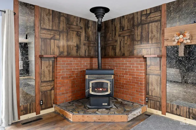 $324,900 | 320 East 23rd Drive, Burley, ID 83318