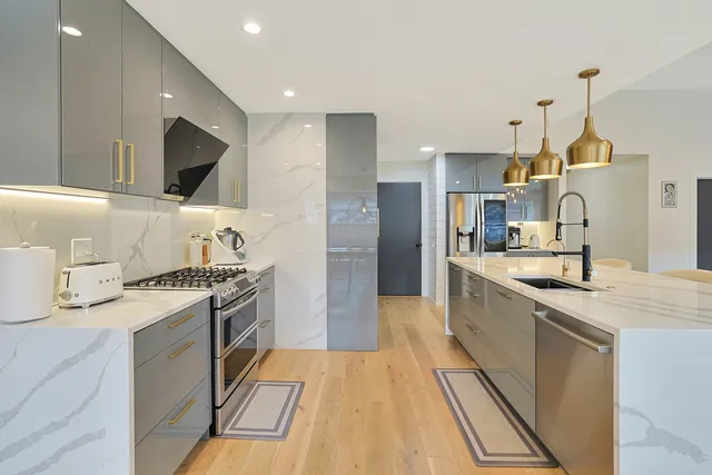 $409,000 | 2131 Cumberland Parkway, Algonquin, IL 60102