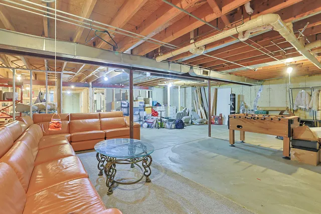 $409,000 | 2131 Cumberland Parkway, Algonquin, IL 60102