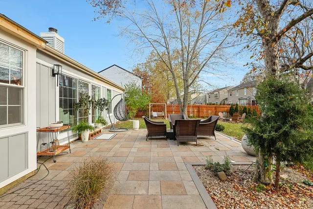 $409,000 | 2131 Cumberland Parkway, Algonquin, IL 60102