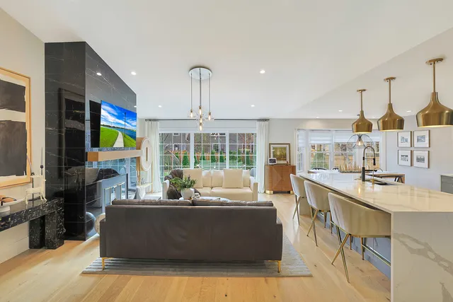 $409,000 | 2131 Cumberland Parkway, Algonquin, IL 60102