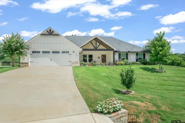$350,000 | 797 Oklahoma Street, Van, TX 75790