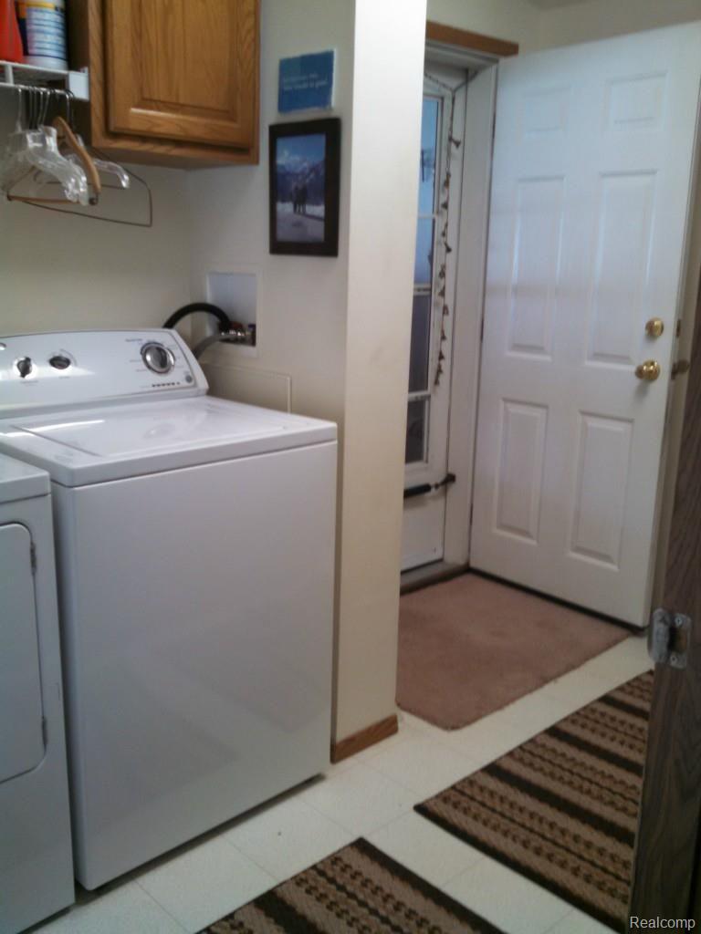 4549 Hasslick Road North Branch, MI 48461 - Photo 17 of 23 17.jpg