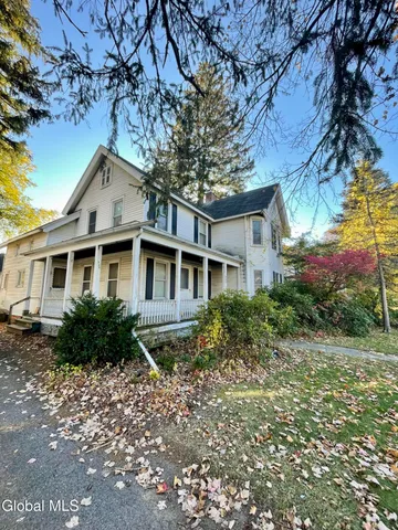 $271,000 | 358 Kenwood Avenue, Bethlehem, NY 12054