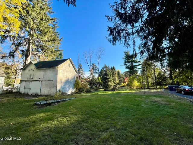 $271,000 | 358 Kenwood Avenue, Bethlehem, NY 12054