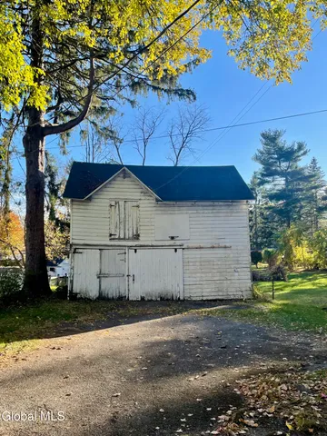 $271,000 | 358 Kenwood Avenue, Bethlehem, NY 12054