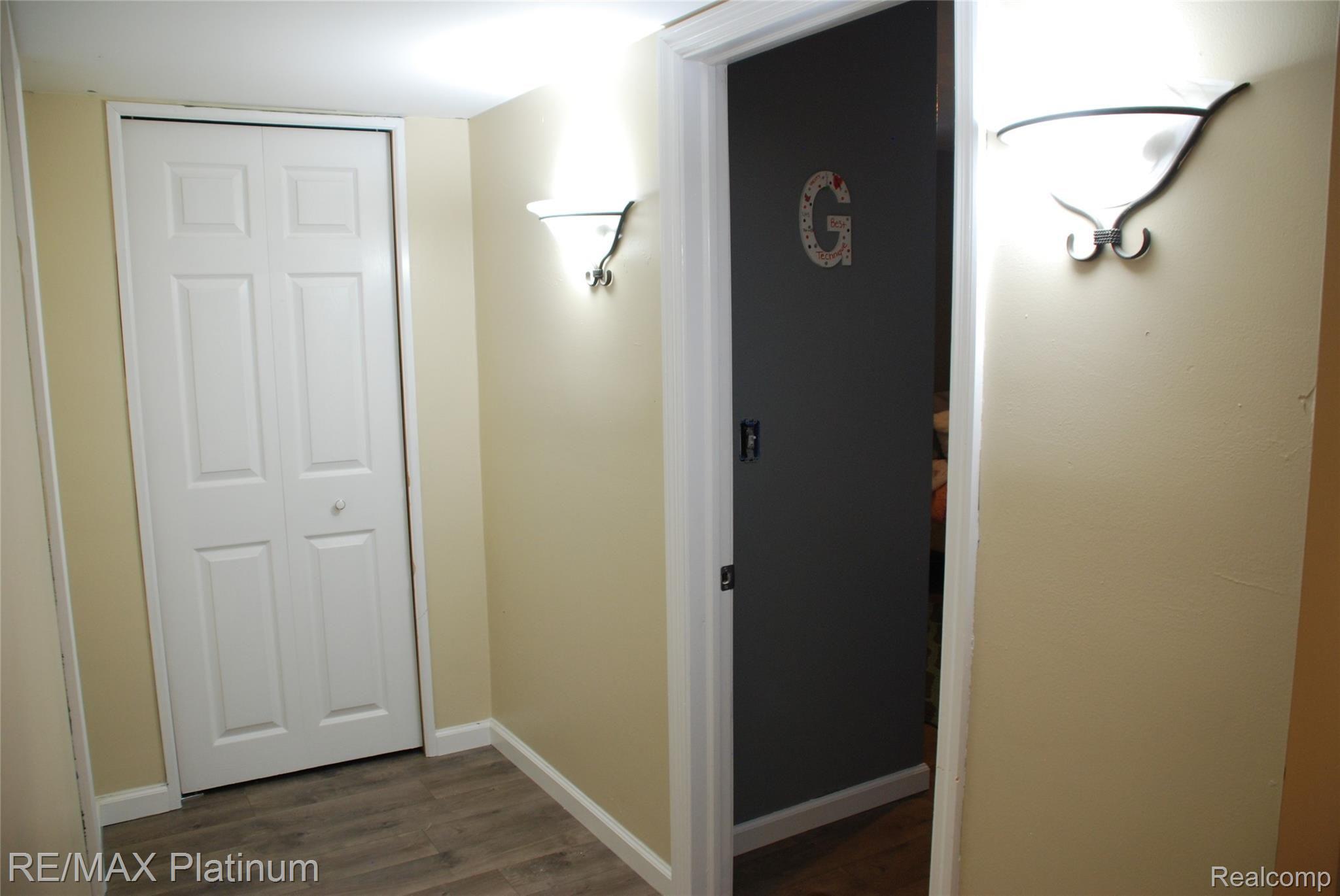 6420 Woodbrook Road Linden, MI 48451 - Photo 28 of 32 DSC_1059.JPG