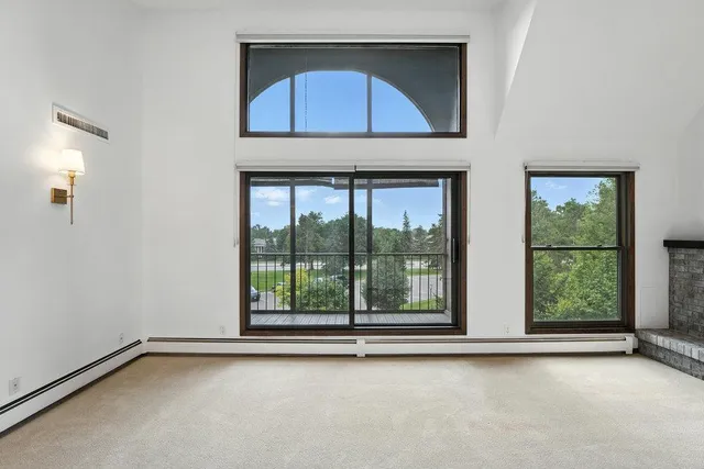 $200,000 | 9700 Portland Avenue South, Unit 332, Bloomington, MN 55420