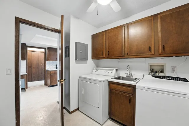 $200,000 | 9700 Portland Avenue South, Unit 332, Bloomington, MN 55420