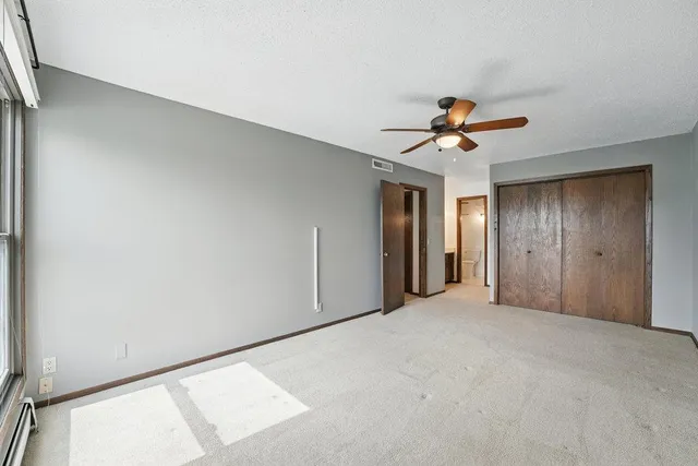 $200,000 | 9700 Portland Avenue South, Unit 332, Bloomington, MN 55420