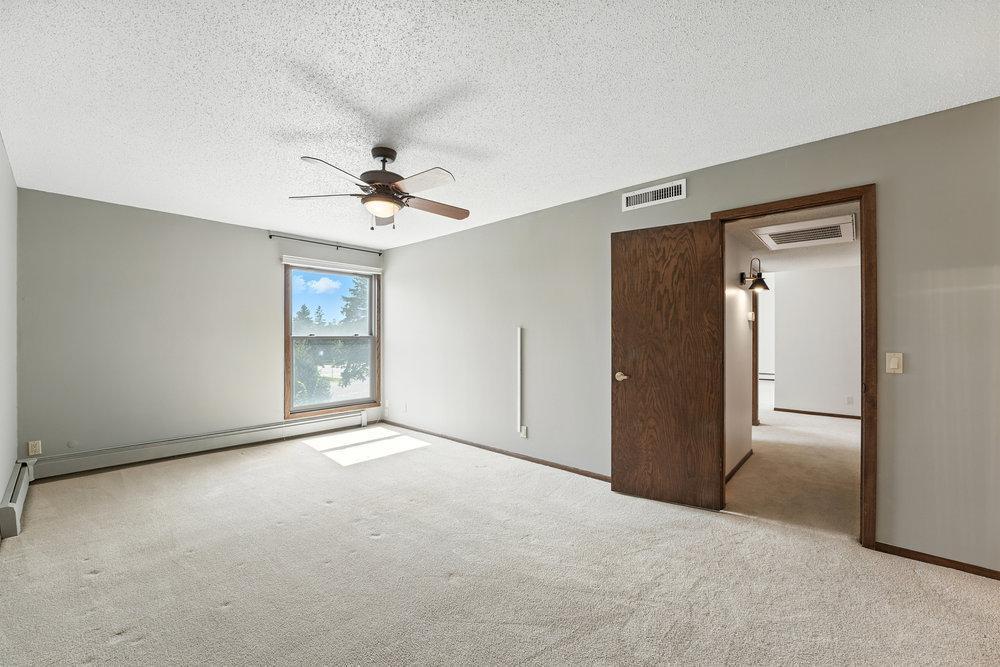 9700 Portland Avenue South, Unit 332 Bloomington, MN 55420 - Photo 26 of 51