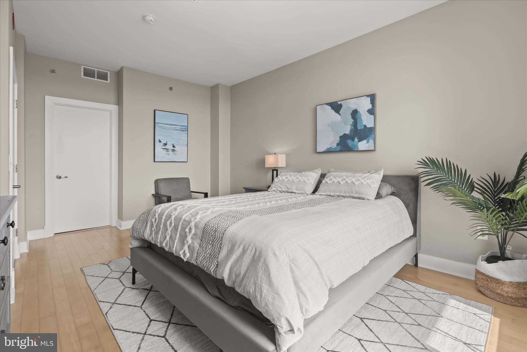 1400 Lancaster Street, Unit 311 Baltimore, MD 21231 - Photo 20 of 46 Primary Bedroom