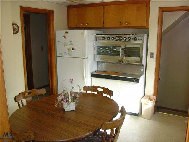 6400 Livernois Road Troy, MI 48085 - Photo 10 of 18 31136383-9.JPG