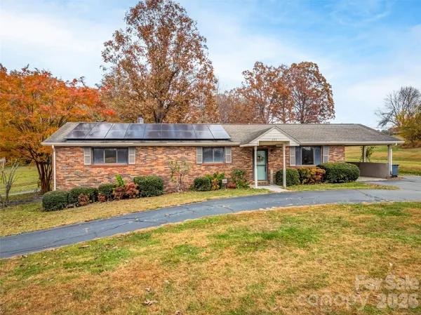 $375,000 | 605 Dana Road, Hendersonville, NC 28792