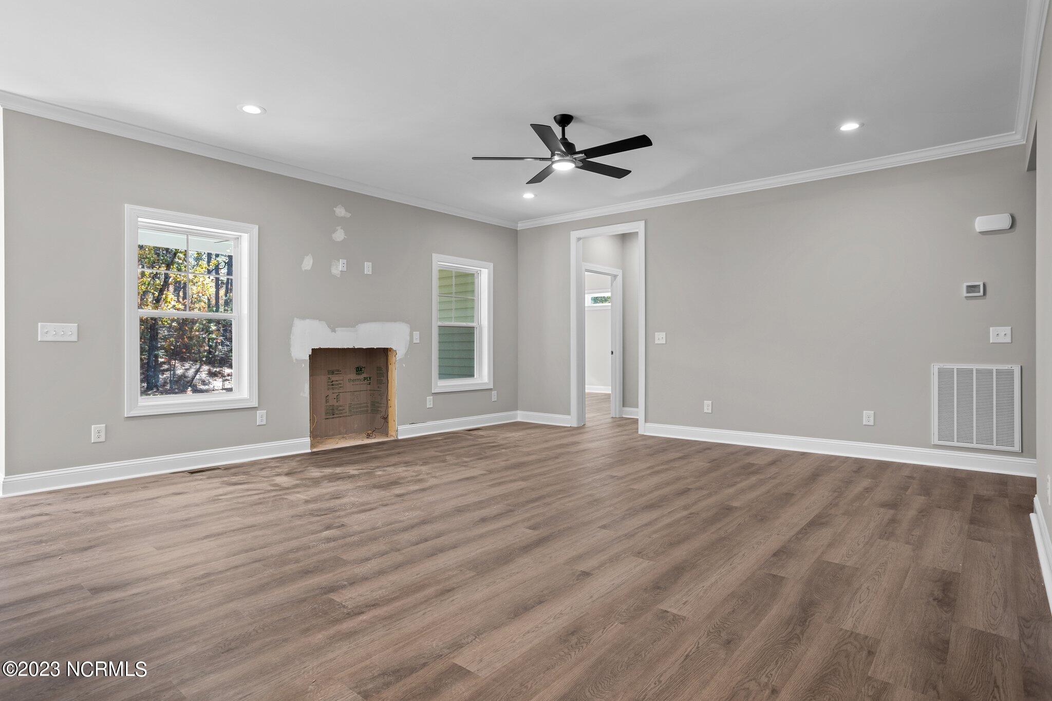 4 Buckhorn Road Jackson Springs, NC 27281 - Photo 13 of 49 Living Room