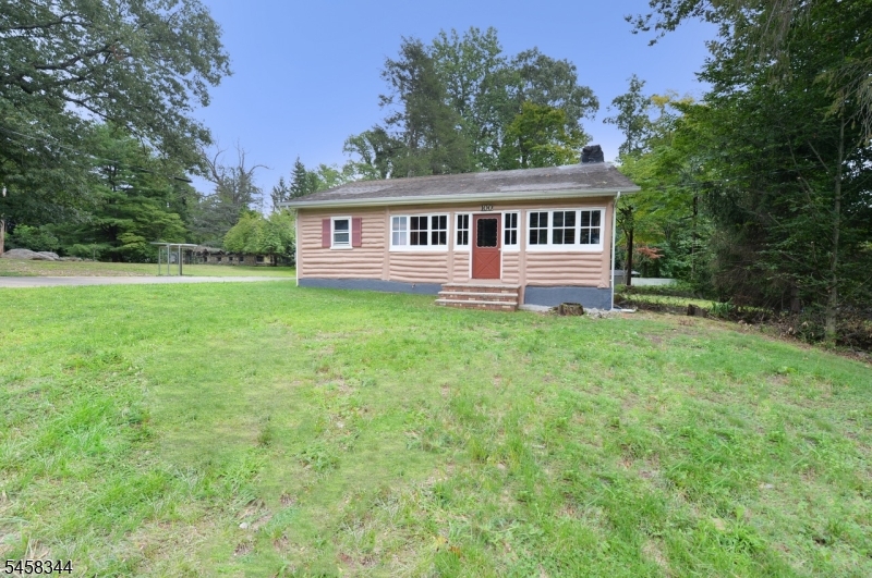 100 Tower Road Wayne, NJ 07470 - Photo 1 of 34 Gallery Image 1
