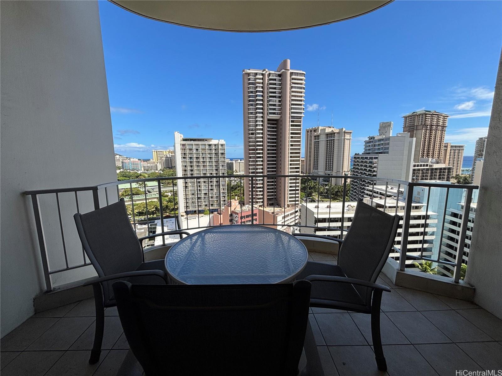 469 Ena Road, Unit 2104 Honolulu, HI 96815 - Photo 2 of 24
