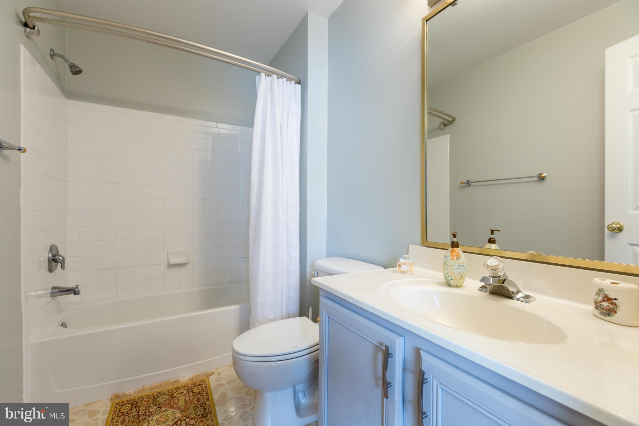 20 West Glebe Road Alexandria, VA 22305 - Photo 15 of 19 Bath