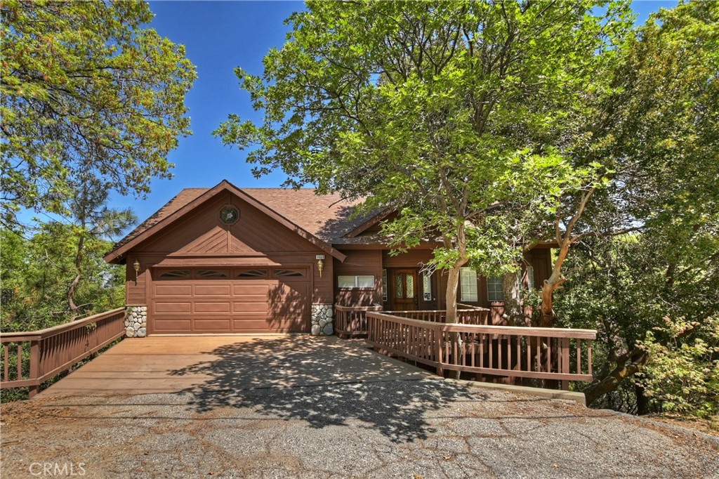 1460 Golden Rule Lane, Lake Arrowhead, CA 92352 Compass