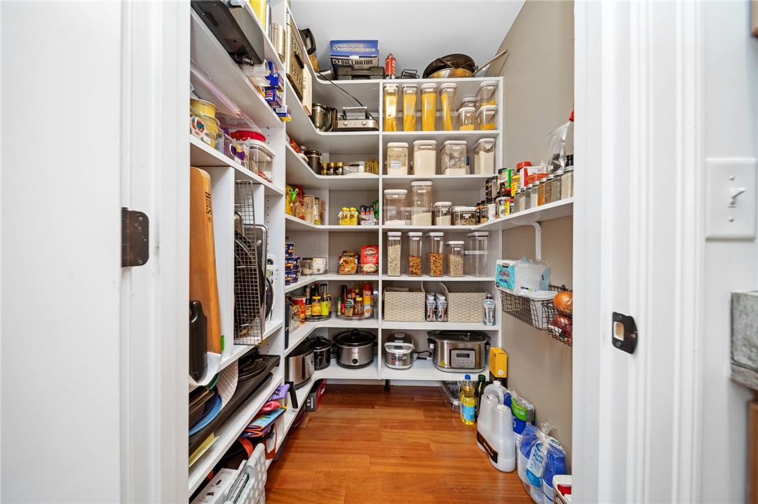 288 Middle Road East Greenwich, RI 02818 - Photo 6 of 30 walk in Pantry