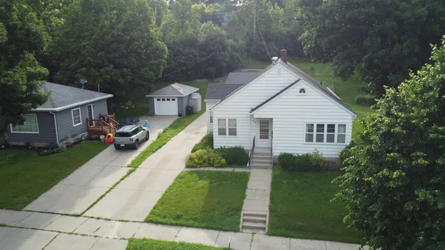 $229,000 | 404 North Vine Street, Fergus Falls, MN 56537