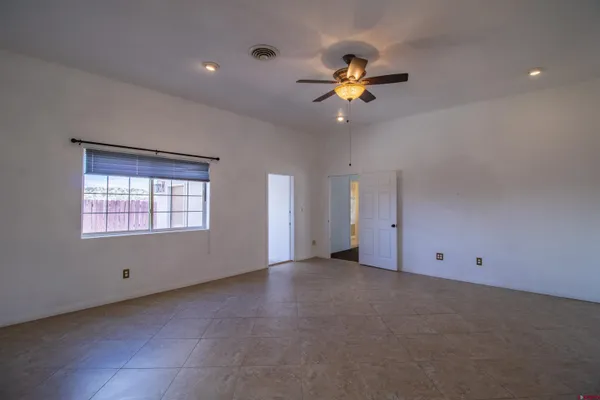 $375,000 | 918 Highway 170, Farmington, NM 87401