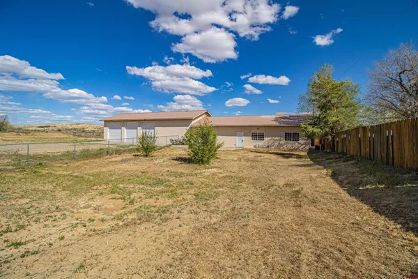 $375,000 | 918 Highway 170, Farmington, NM 87401