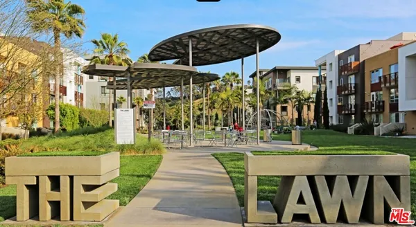 $4,500 | 6020 South Seabluff Drive, Unit 423, Playa Vista, CA 90094