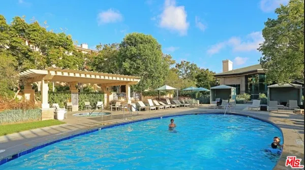 $4,500 | 6020 South Seabluff Drive, Unit 423, Playa Vista, CA 90094