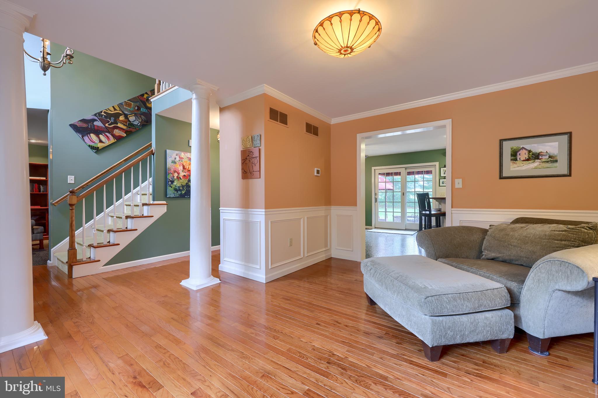 430 Oak Lane Lititz, PA 17543 - Photo 20 of 51 Formal Dining Room