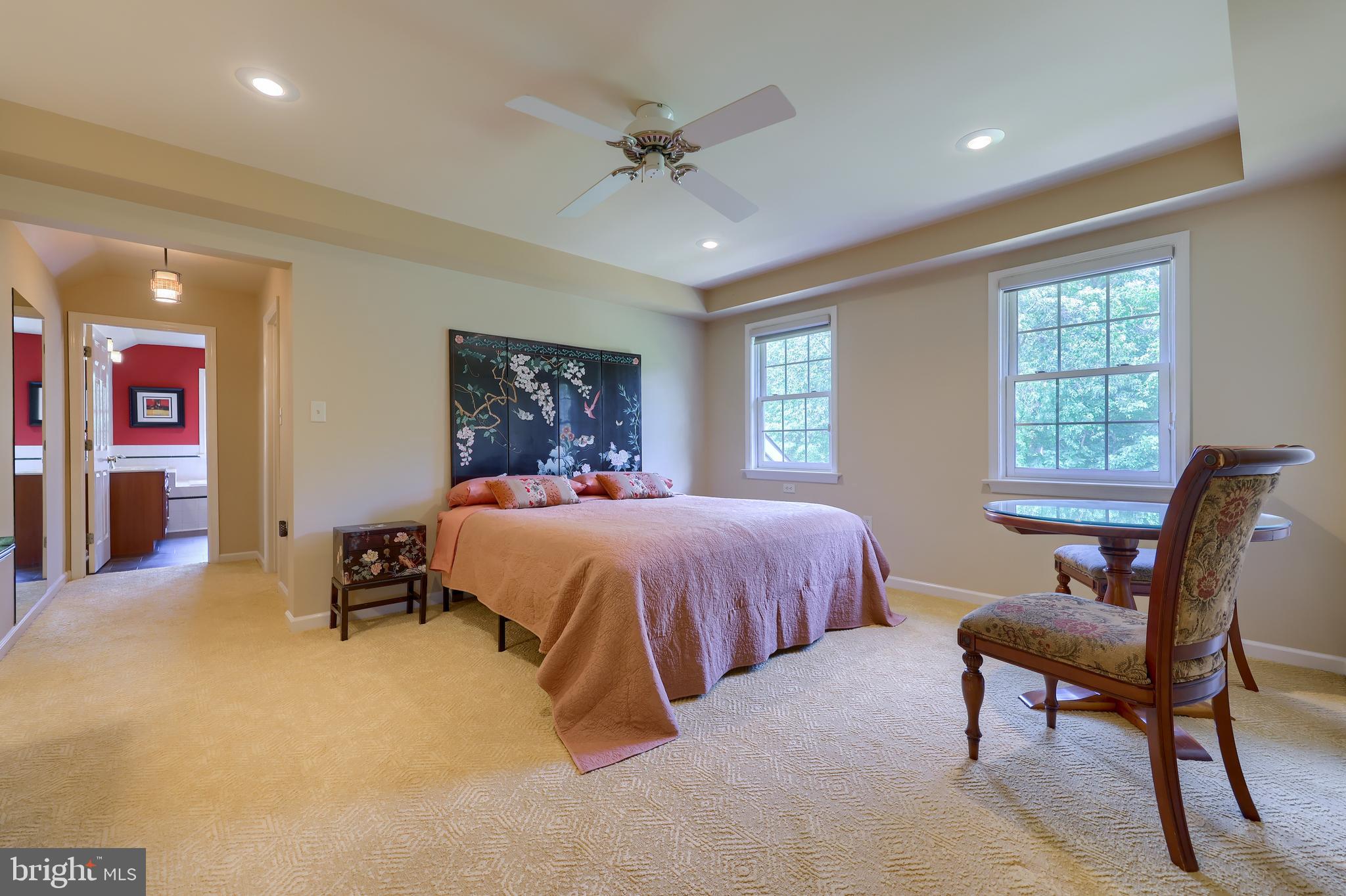 430 Oak Lane Lititz, PA 17543 - Photo 25 of 51 Primary Bedroom