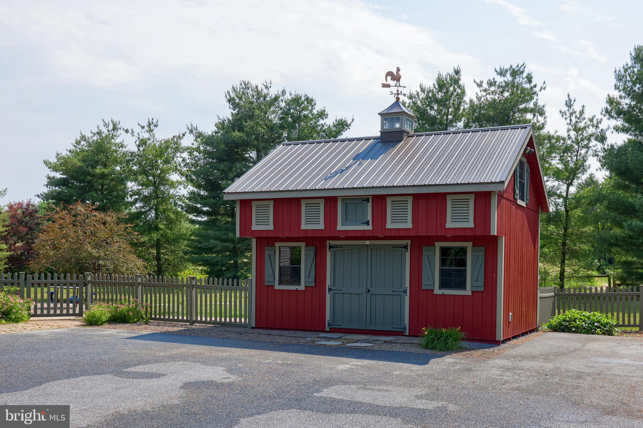 430 Oak Lane Lititz, PA 17543 - Photo 50 of 51 Two-story storage shed